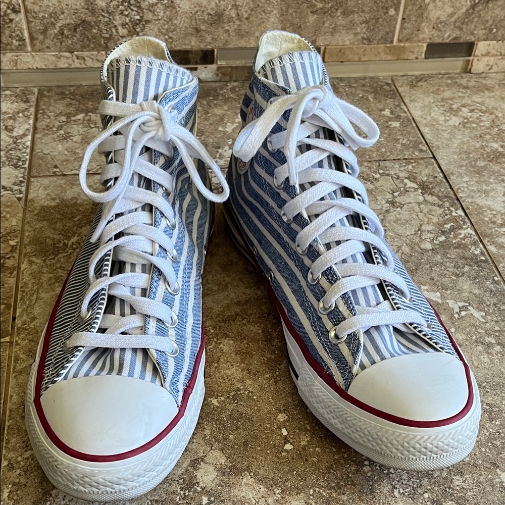 Converse All Stars Blue and White Striped High-Tops .  Men’s 8., Women’s 10 - Picture 4 of 7